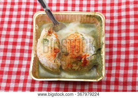 Famous Indian Food Dahi Bada.