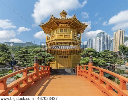Pavilion In Chinese Temple - Chi Lin Nunnery In Hong Kong City