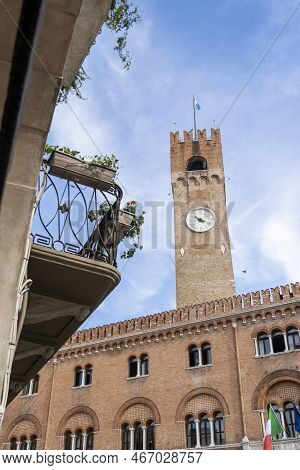 Watch Tower In The City Center Of Treviso, Italy. Beautiful Piazza Dei Signori Is The Palazzo Dei Tr