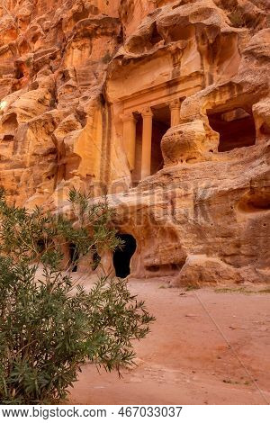 Wadi Musa, Jordan Triclinium At Little Petra, Siq Al-barid