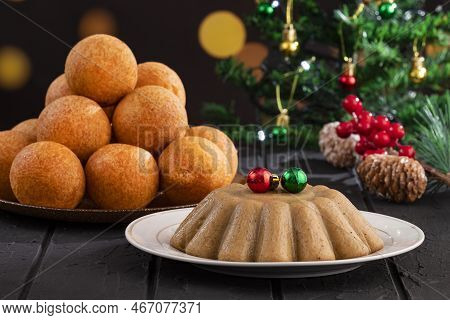 Buñuelo And Natilla Colombian Cuisine - Christmas Tradition