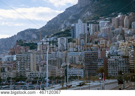 Monaco / Francia - December 10, 2022: Montecarlo Town View, Montecarlo, Monaco, France, Europe