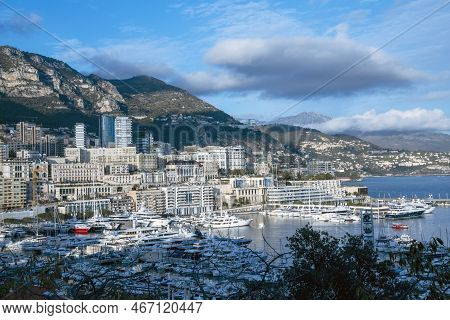 Monaco / Francia - December 10, 2022: Montecarlo Town View, Montecarlo, Monaco, France, Europe