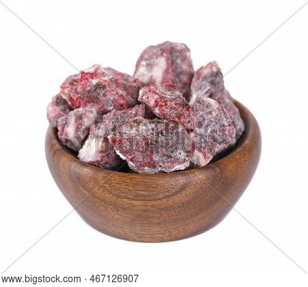 Benzoin Siam Resinoid In Wooden Bowl, Isolated On White Background. Mix Of Benzoin And Dammar Resin.