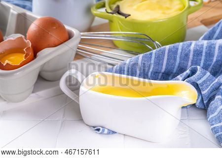 Custard Creme, Creme Anglaise