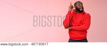 Got Idea. Portrait Excited African-american Bearded Guy Inhale Air Have Speech Reise Index Finger Eu