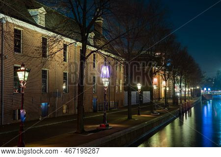 12  Decembar 2022, Amsterdam, Netherlands,  View On Amsterdam During The Light Festival In The Nethe