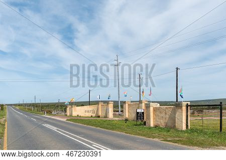 Struisbaai, South Africa - Sep 21, 2022: Entrance To The Earth Restaurant And Shop On Road R319 Near