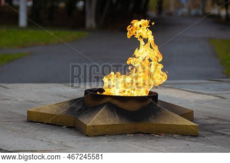 Eternal Flame Of Memory Is Monument Memorializing Losses During World War Ii In Kolomna, Russia. Ete