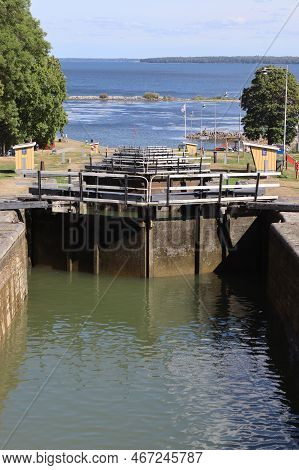 The Famous Berg Locks On The Gota Canal Near Linkoping As It Flows Into Roxen Lake. It Has A Flight 