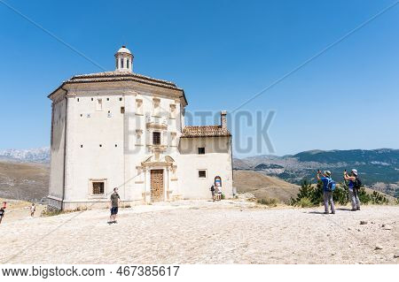 Calascio, Italy-august 9, 2021:people In Front Off The Church Of Santa Maria Della Pietà On The Path