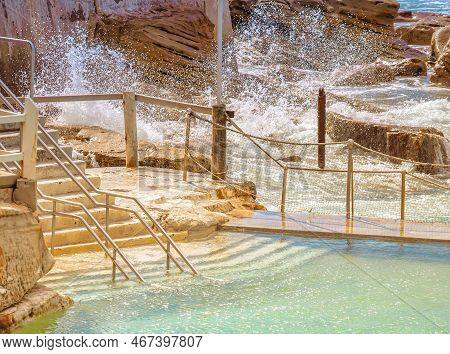 Bondi Beach, Australia - October 18 2009 : The Outdoor Swimming Pool Of Bonte Beach Made In The Clif