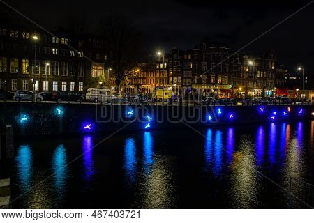 15  Decembar 2022, Amsterdam, Netherlands,  View On Amsterdam During The Light Festival In The Nethe