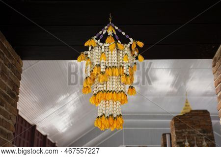 Phuang Malai Mobile Or Traditional Thai Style Hanging Flowers Garland Handmade Made From Plastic Jas