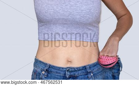 Weight Loss Slim Fit After Childbirth Recovery.woman Legs In Short Pants With Vacuum Cup Anti Cellul