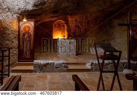 Hararit, Israel, October 28, 2022 : The Interior Of The Main Hall In The Cave Church - Lavra Netofa 