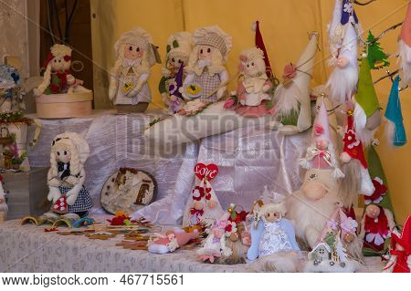 Frascati, Italy - December 4, 2022: Close Up Of The Traditional Christmas Market In The Center Of Fr