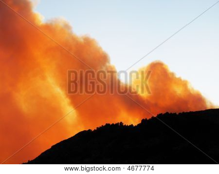 Coucher de soleil rougeoyant