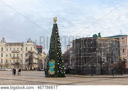Christmas Tree On Sofiyivska Square In Kyiv