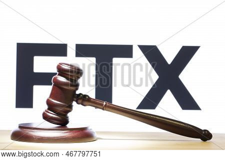 Syktyvkar, Komi, Russia,december 24, 2022,ftx . Hammer On The Table On The Background Of The Ftx Log