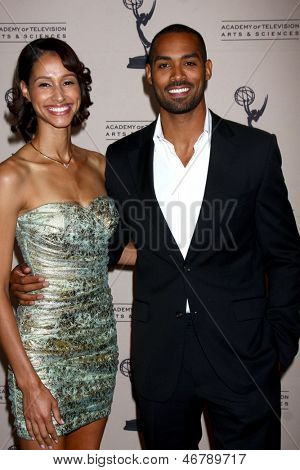 LOS ANGELES - JUN 13: Lamon Archey przybywa recepcji nominowanych Daytime Emmy, przedstawiony przez ATAS