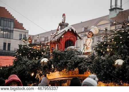 Dresden, Saxony, Germany, 10 December 2022: Christmas Outdoor Market Stall Decorations With Fairy C 