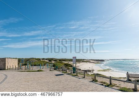 Arniston, South Africa - Sep 22, 2022: The Parking Area At The Beach In Kassiesbaai In Arniston In T