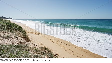 Looking North To Point Cartwright Along Kawana Beach Sandy Foreshore.