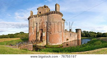 Caerlaverock Castle Scene