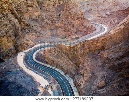 Jebal Jais Winding Desert Mountain Road In The United Arab Emirates