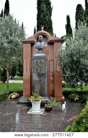 Sochi, Russia September 29, 2016: Monument To Emperor Nicholas Alexandrovich In Sochi, Russia
