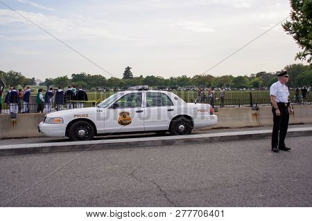 Washington Dc - Sep 2017: Secret Service Police Car Close To The White House.