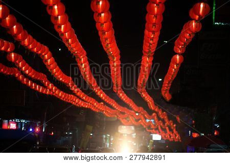 Nakornsawan ,thailand- February 18 , 2018 : Large Chinese God And Lantern Standing On The Ground Sho