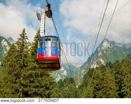 Busteni/romania - 06.29.2020: Cable Car Or Telecabin In The Bucegi National Park, Starting From Bust