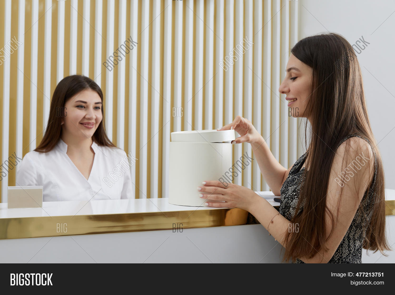 Female Receptionist Image & Photo (Free Trial) | Bigstock