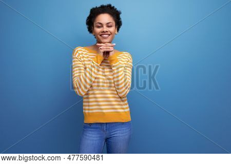 Close Up Portrait Of Pretty Brunette 20c Latin Young Woman With Ponytail
