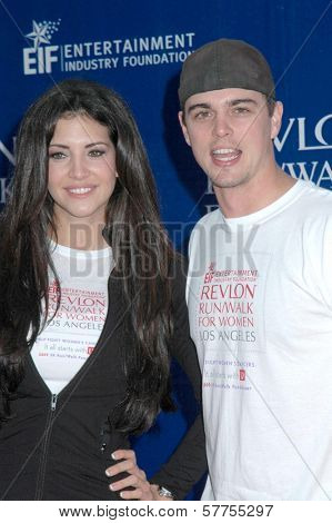 Hope Dworaczyk and Darin Brooks at the 16th Annual EIF Revlon Run-Walk For Women. The Coliseum, Los Angeles, CA. 05-09-09