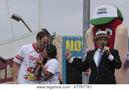 Joey Chestnut, Neslie Ricasa & Charles Shea