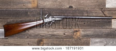Antique American Civil War era rifle made around 1863 with room for your type.