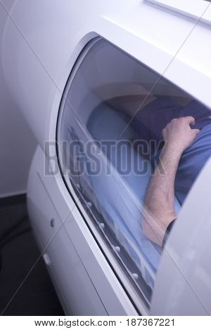 Hyperbaric Oxygen Tank Chamber
