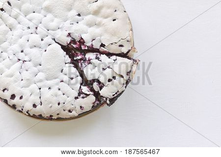 Tender homemade baking blueberry pie with lilac and tea