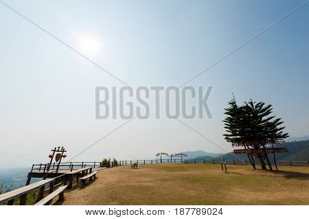 Yun Lai Viewpoint Close Pai