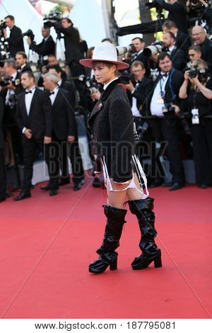 Li Yuchun attends the 'Ismael's Ghosts (Les Fantomes d'Ismael)' screening and Opening Gala during the 70th annual Cannes Film Festival at Palais  on May 17, 2017 in Cannes, France.