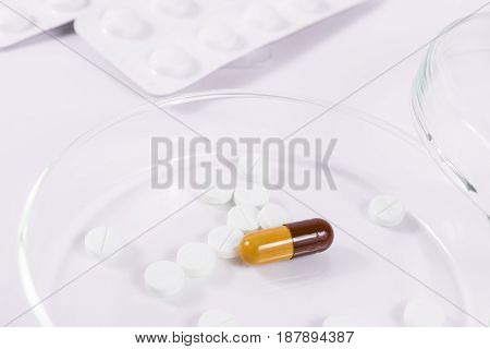 Analysis of medicaments in laboratory. Medical Research and diseases Science