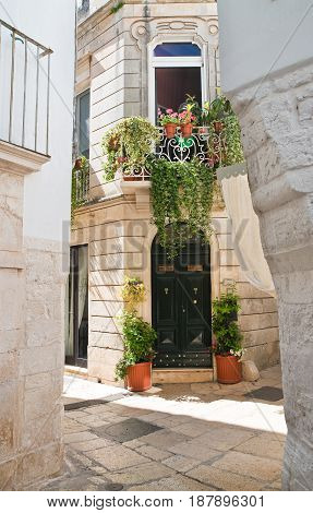 Characteristic alleyway of Cisternino. Puglia. Southern Italy.