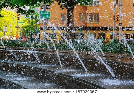 The water in the fountain and splash water fountain