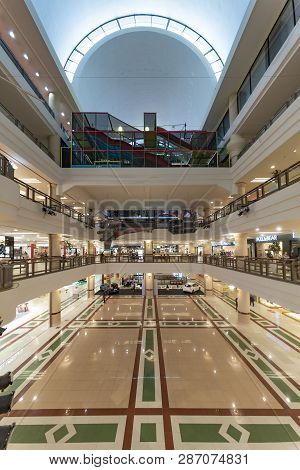 Kuala Lumpur, 26 July 2018 - Beautiful And Well Decorated Shopping Called One Utama Located At Petal