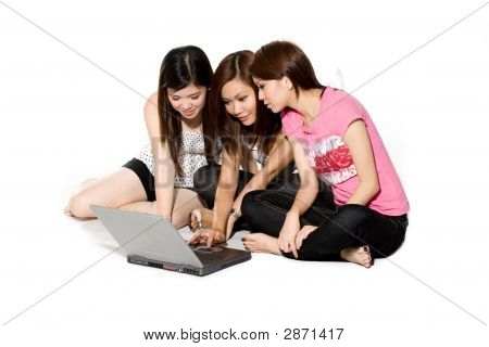 drei Freunde online Chat