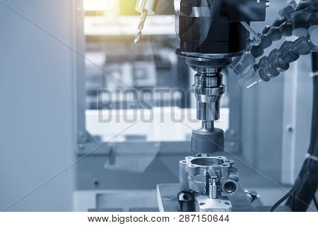 The Cnc Milling Machine Bore Cutting The Hole On Aluminium Parts. The Cnc Milling Machine Cutting Th