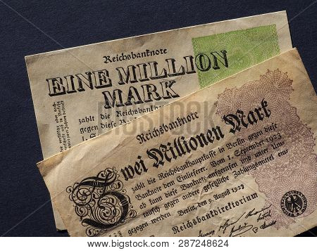 Eine Und Zwei Million Mark (one And Two Million Mark) Notes